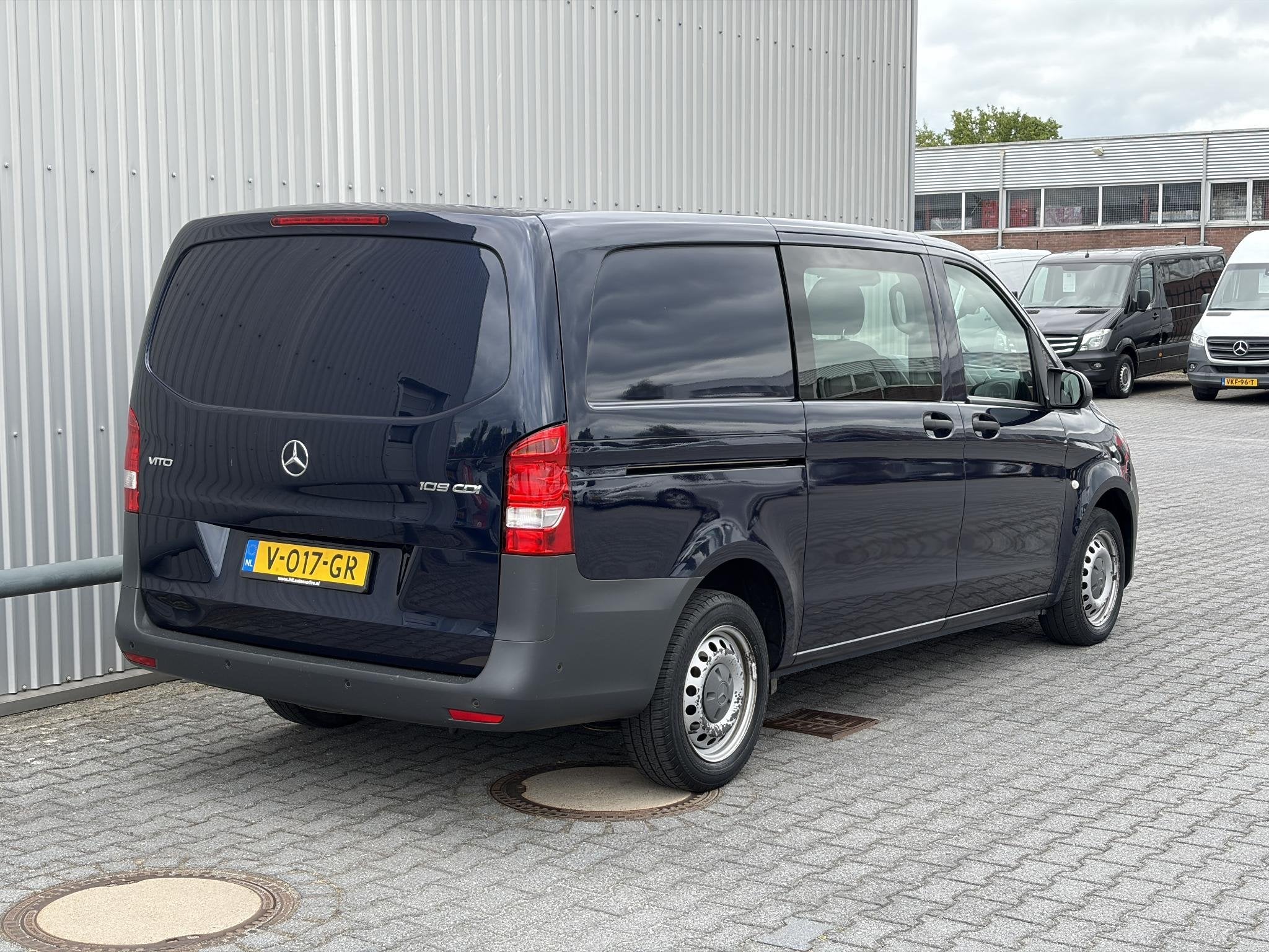 Mercedes-Benz Vito 109 CDI Lang*DUBBEL CABINE*NAVI*ECC*CAM*T, Voorwielaandrijving, Stof, Gebruikt, Euro 6
