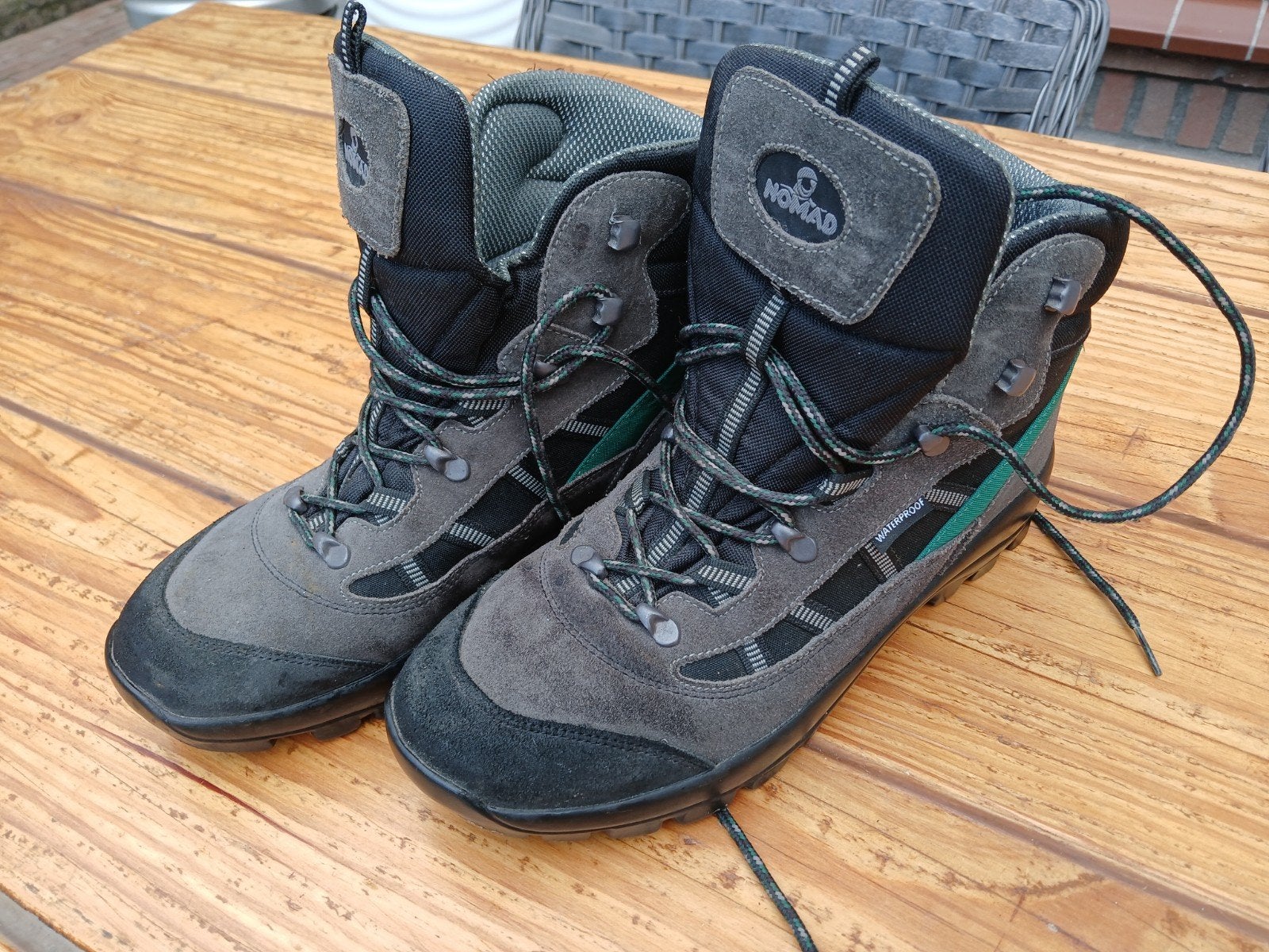 Hoge wandelschoenen maat 45 zgan, Ophalen, Zo goed als nieuw, Schoenen