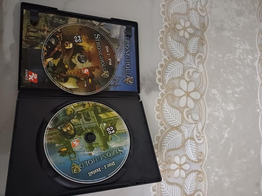 Cd voor een computerspel, Avontuur en Actie, 1 speler, Eén computer, Ophalen of Verzenden