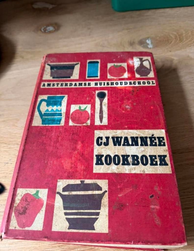 Kookboek huishoudschool uit amsterdam uit 1910, Gelezen, Overige typen, Ophalen of Verzenden, Gezond koken