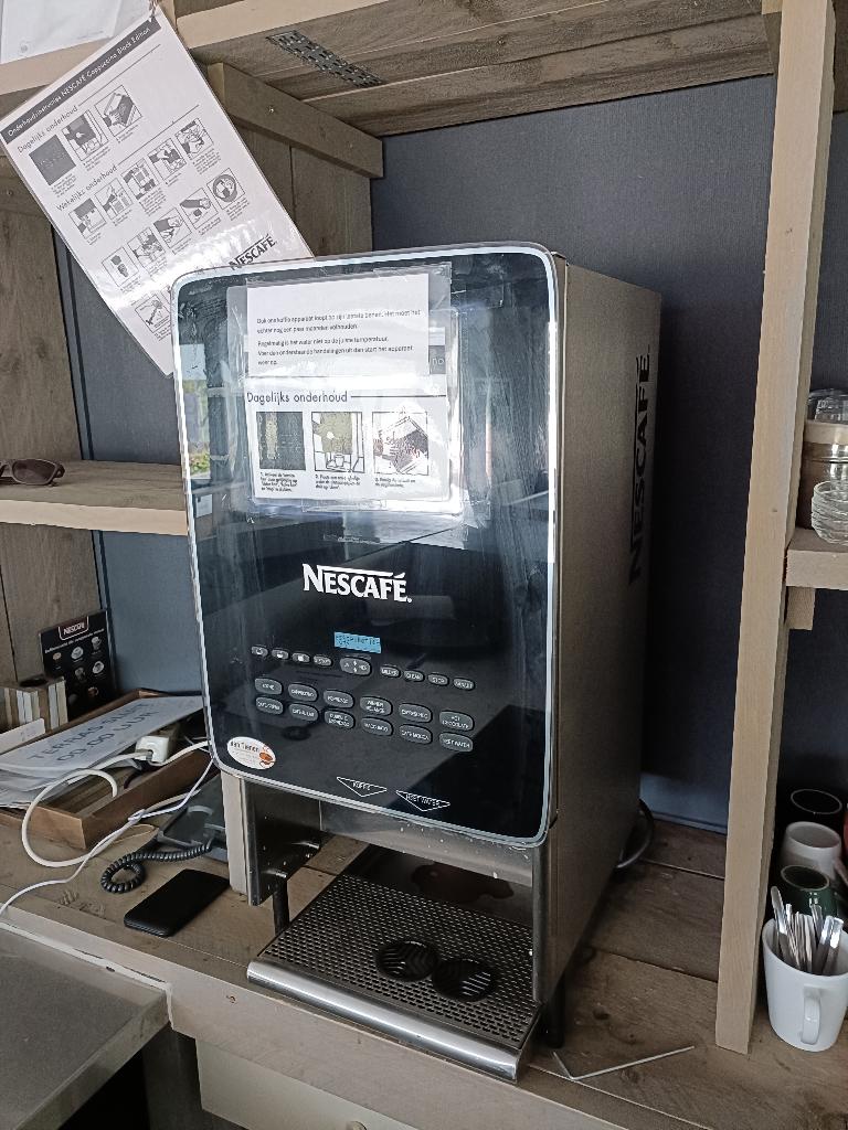 koffieautomaat, Ophalen, Gebruikt, 10 kopjes of meer, Koffiemachine