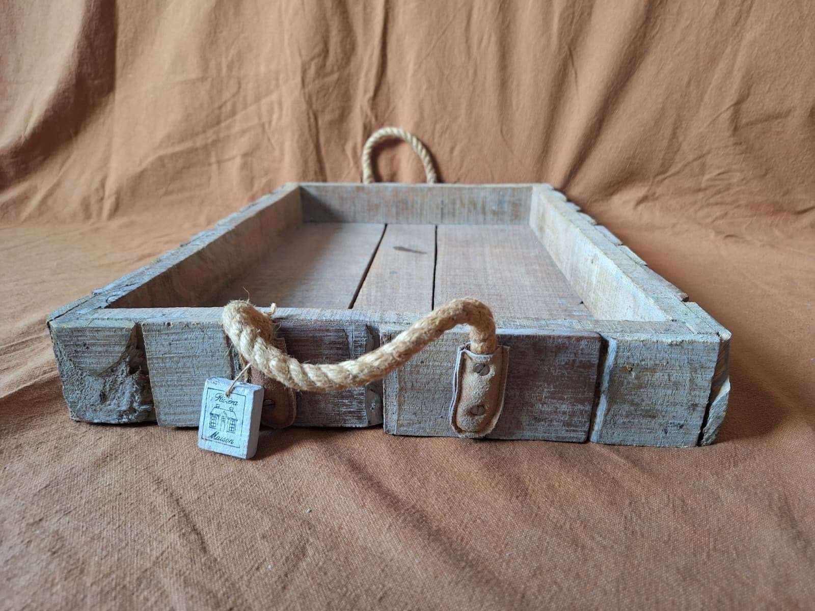 Rivièra Maison rustiek houten dienblad met touwgrepen, Ophalen of Verzenden, Zo goed als nieuw, Dienblad, Met handvatten