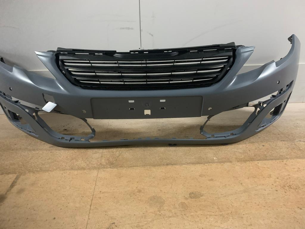 Voorbumper Peugeot 308/308 sw 2013-2021, Auto-onderdelen, Ophalen of Verzenden, Nieuw, Peugeot, Bumper