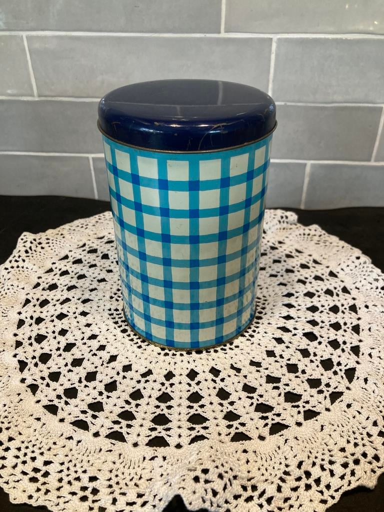 Vintage Tomado voorraadblik blauw geruit (180426c), Ophalen of Verzenden, Gebruikt, Overige, Overige merken