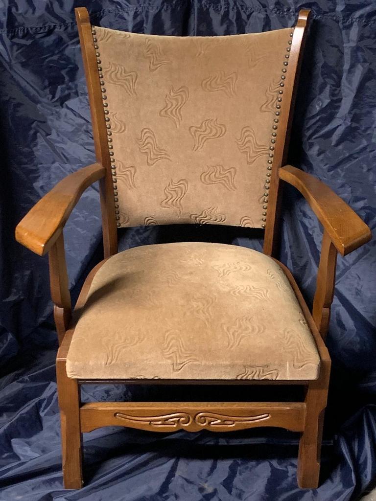 4 Vintage stoelen + 2 fauteuils met armleuning, Antiek en Kunst, Antiek | Meubels | Stoelen en Banken, Ophalen