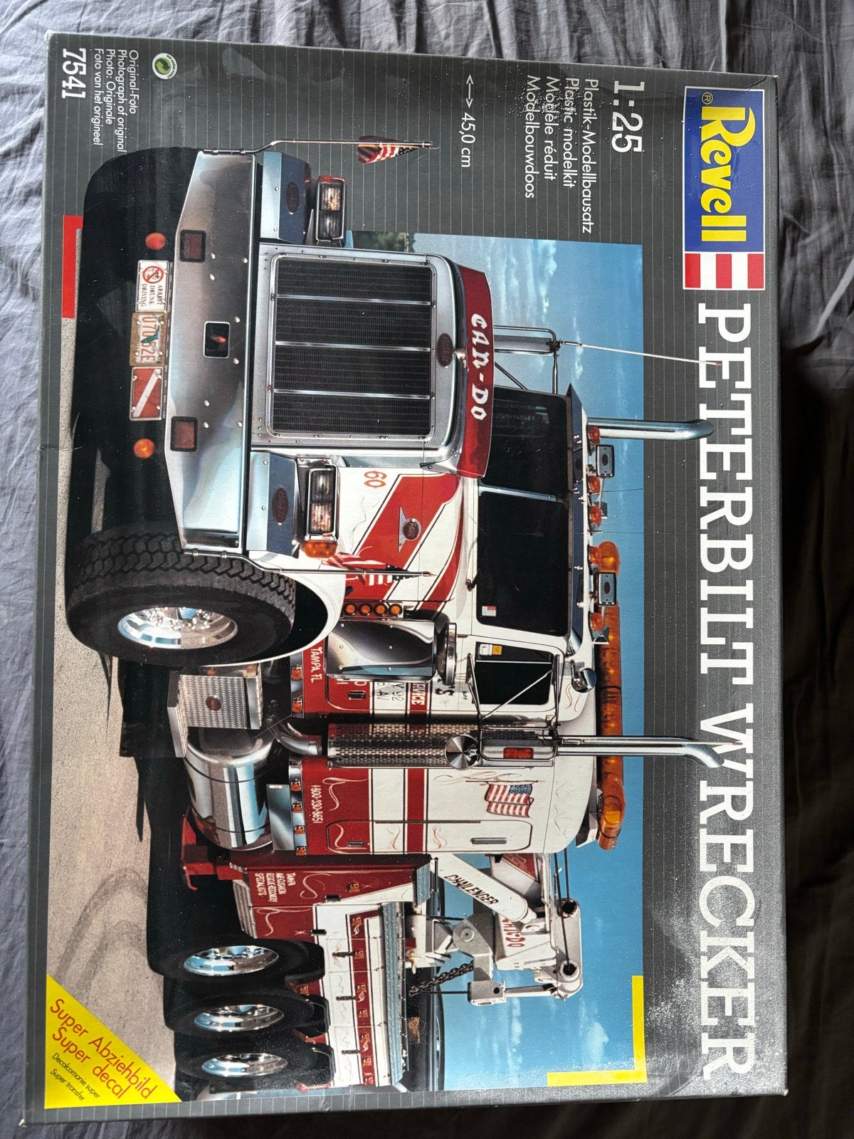 Revell Peterbilt Wrecker 1:25 Modelbouwdoos, Revell, Groter dan 1:32, Nieuw, Ophalen of Verzenden