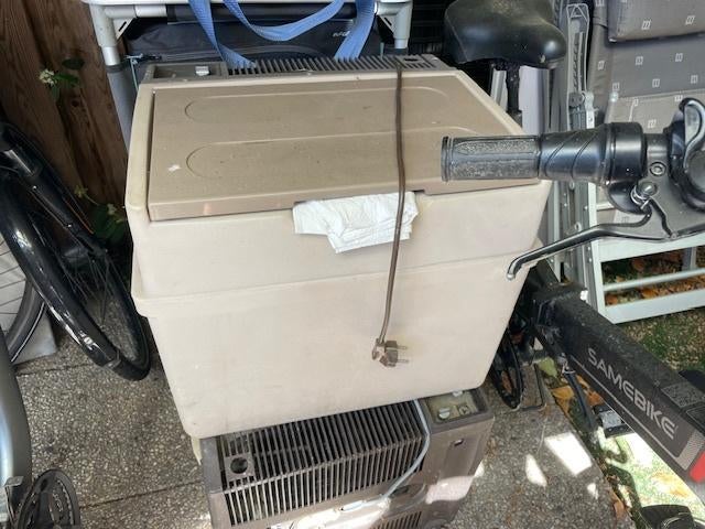Retro Electrolux camping koelbox, Caravans en Kamperen, Ophalen, Gebruikt, Koelbox, Elektrisch