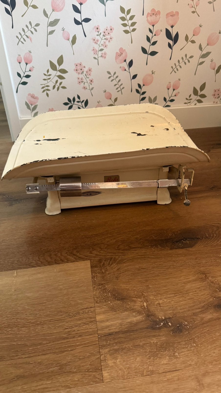 Vintage Vinted weegschaal - decoratie babykamer, Ophalen