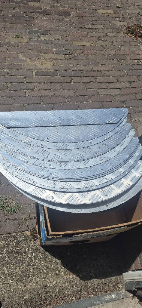 Alu treden, Ophalen, Gebruikt, Trap, Minder dan 2 meter