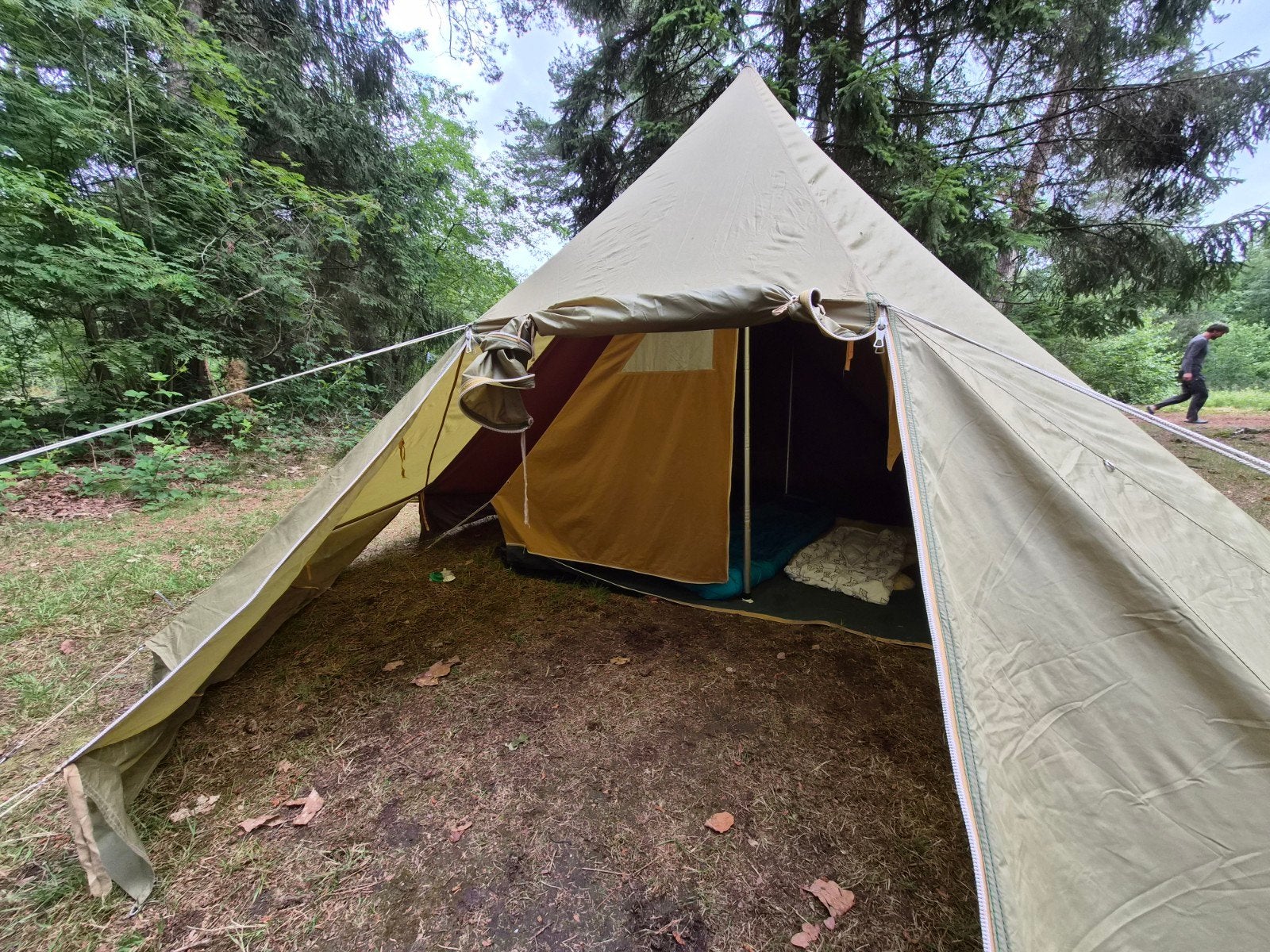 Zwarts Romance 3 tent - klassieker 2 buitententen, Ophalen, Gebruikt