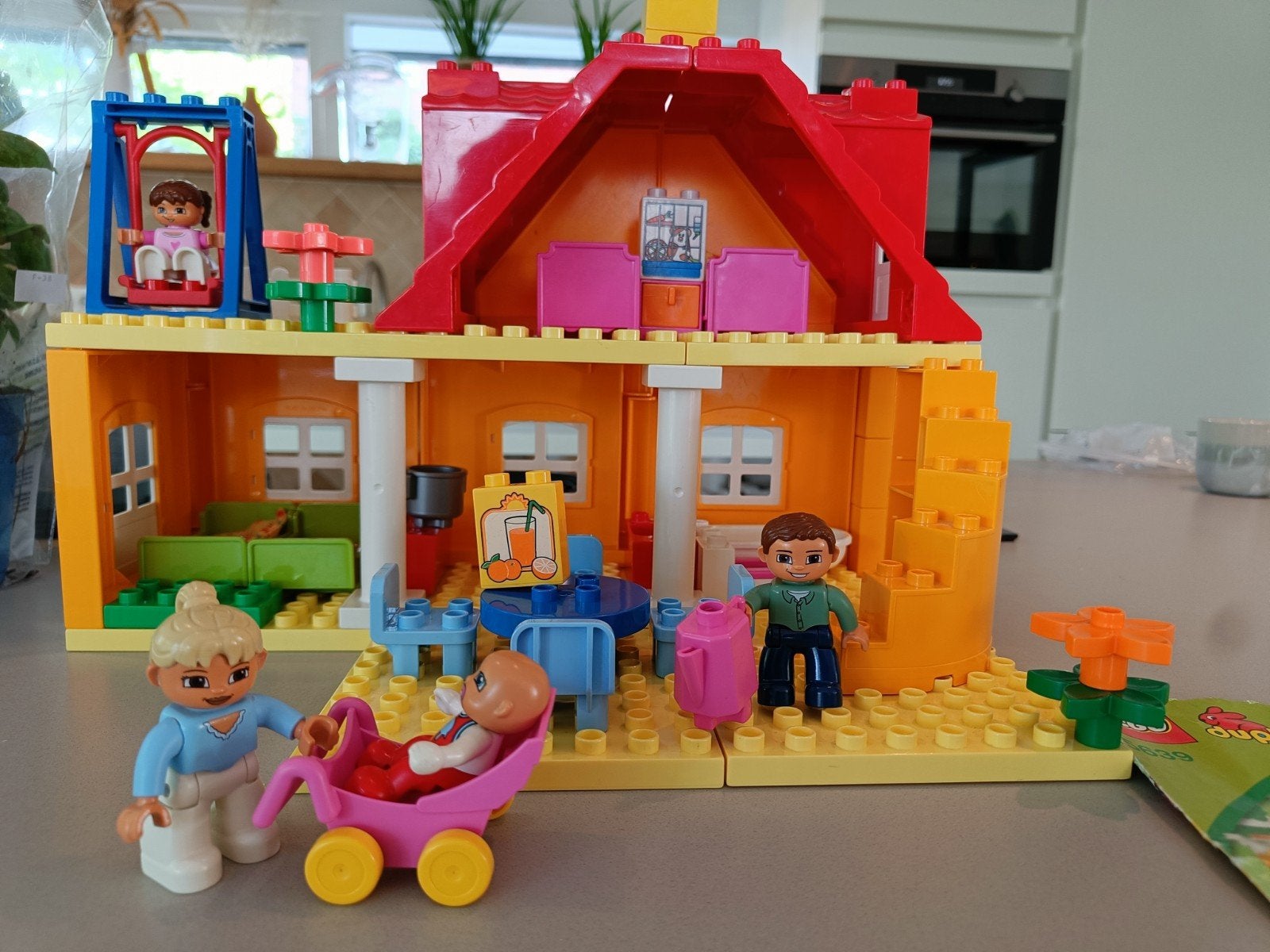 LEGO Duplo Familiehuis 5639 - Compleet met instructies, Kinderen en Baby's, Overige thema's, Ophalen of Verzenden, Zo goed als nieuw