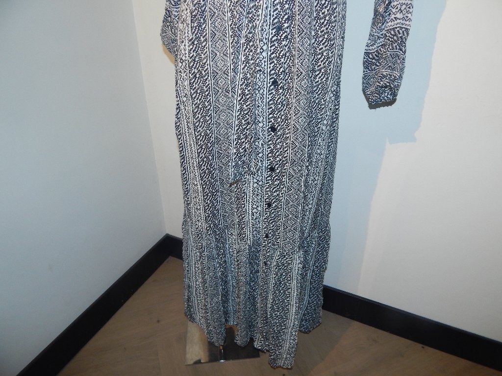Dante 6 maxi dress zwart wit door knoop model Nieuw 3/40, Kleding | Dames, Verzenden, Wit, Nieuw, Onder de knie