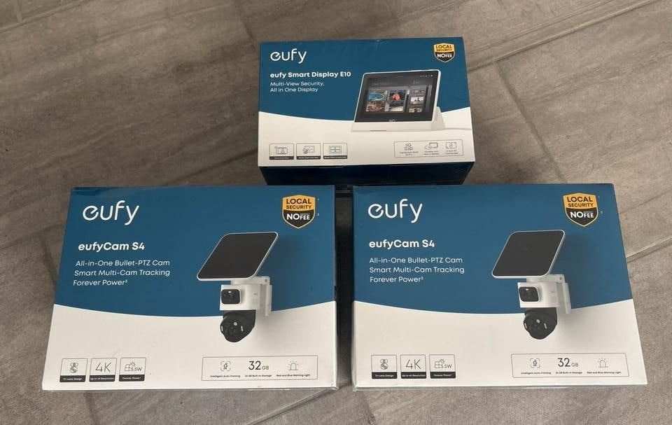 EufyCam S4-camera's (2 stuks) & Eufy Smart Display E10 NIEUW, Audio, Tv en Foto, Videobewaking, Ophalen of Verzenden, Nieuw