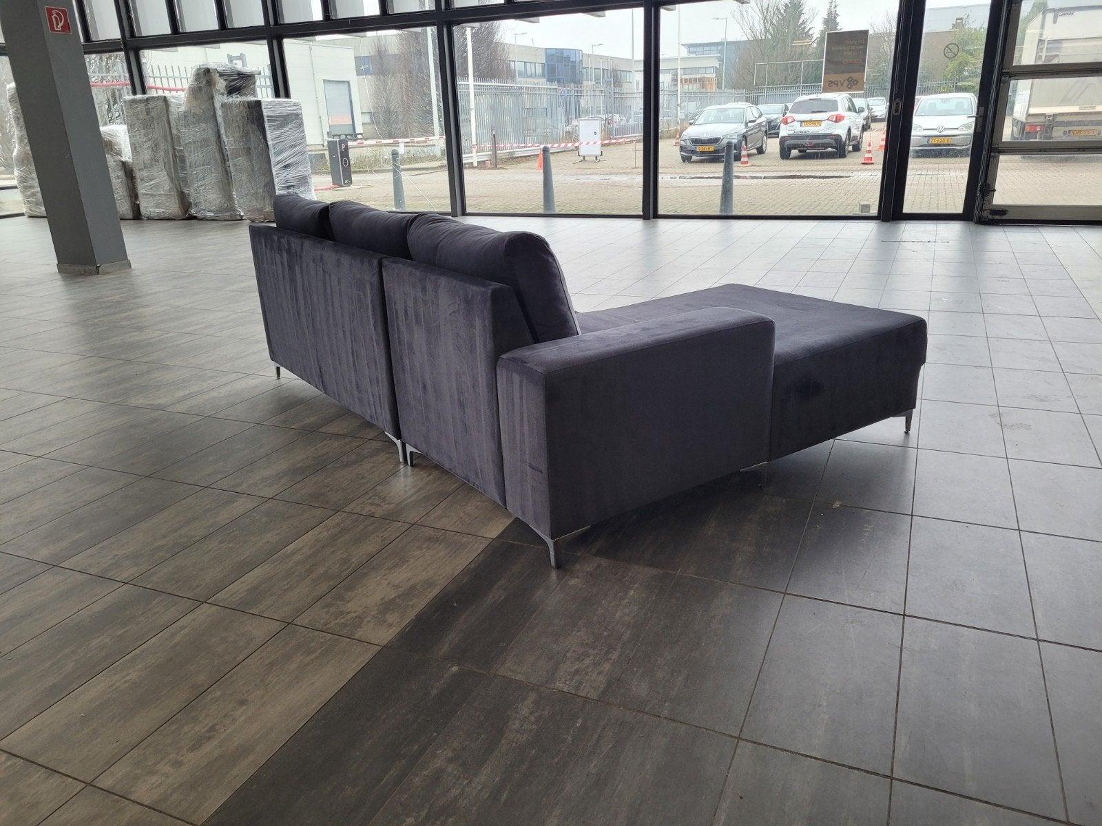 Foto 8 van ✅️️️️️️️️️️️ GEREINIGD velvet hoekbank 260x180 | BEZORGEN