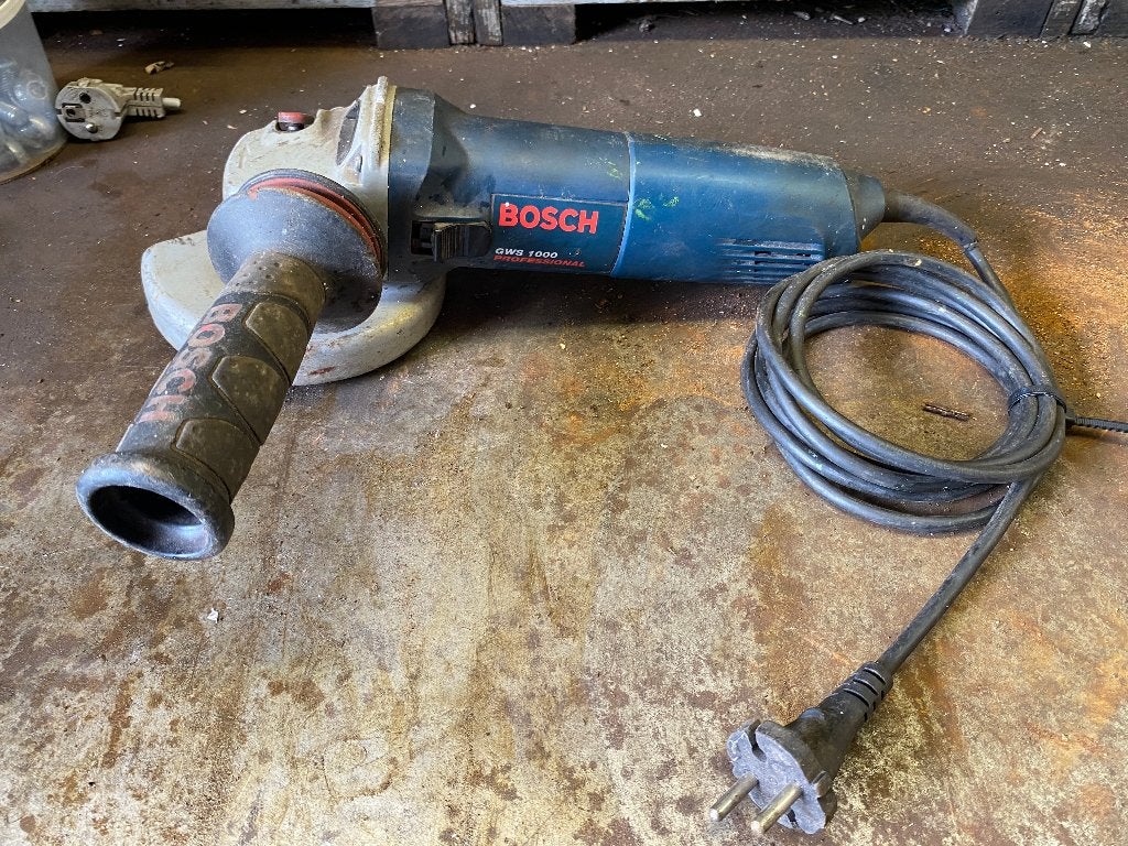 slijptol bosch, Doe-het-zelf en Verbouw, Gereedschap | Slijpmachines, Ophalen of Verzenden, Gebruikt, 700 tot 1000 watt, Haakse handslijpmachine