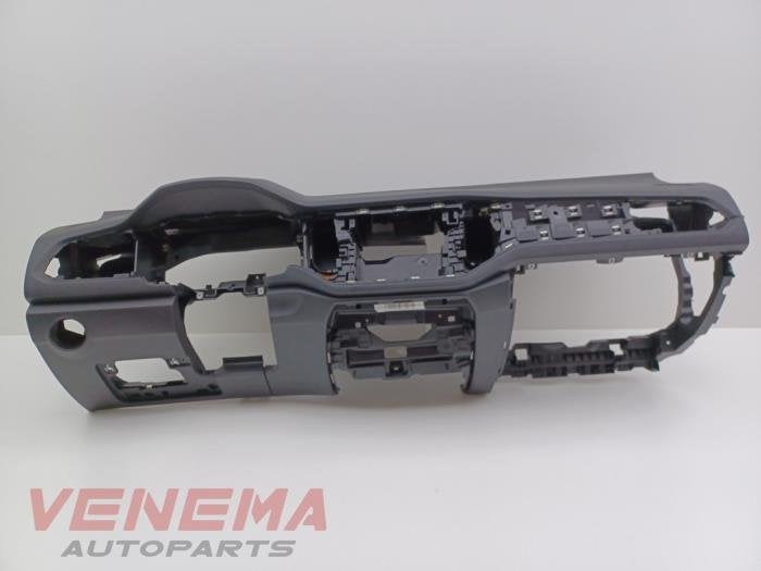 Dashboard van een Volkswagen T-Roc, Gebruikt, -, Volkswagen, -
