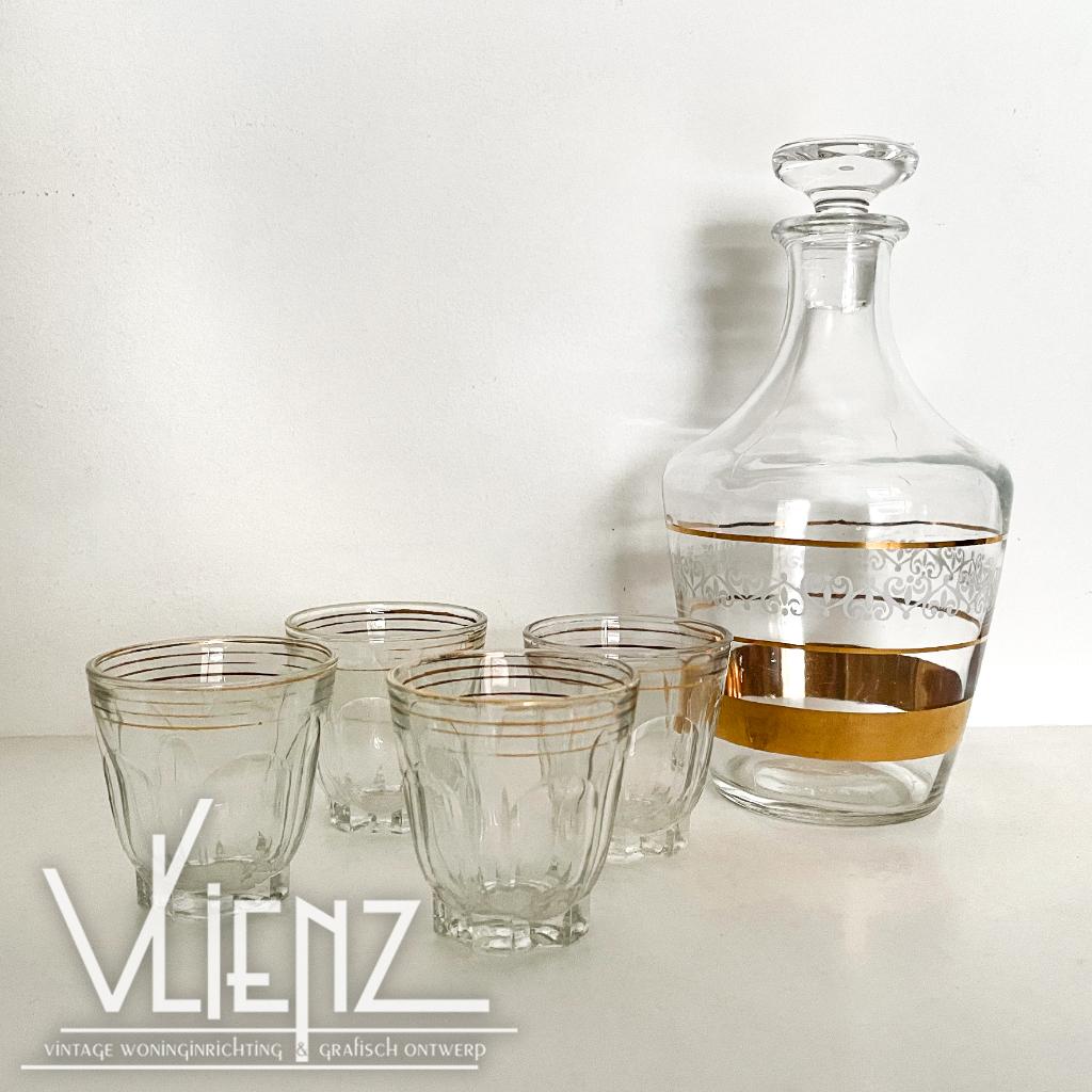 Vintage, retro, glazen karaf met borrelglaasjes shotglaasjes, Verzamelen, Glas en Borrelglaasjes, Gebruikt, Borrel- of Shotglas