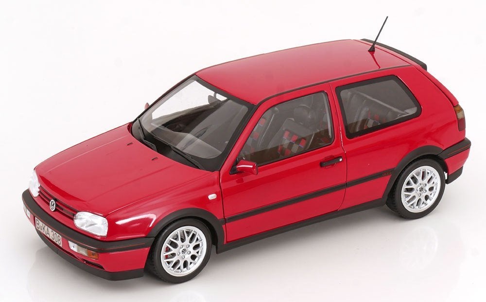 Volkswagen Golf III GTI 1996 "20 Years Anniversary Edition", Hobby en Vrije tijd, Modelauto's | 1:18, Tschuiten@hotmail.com, Auto