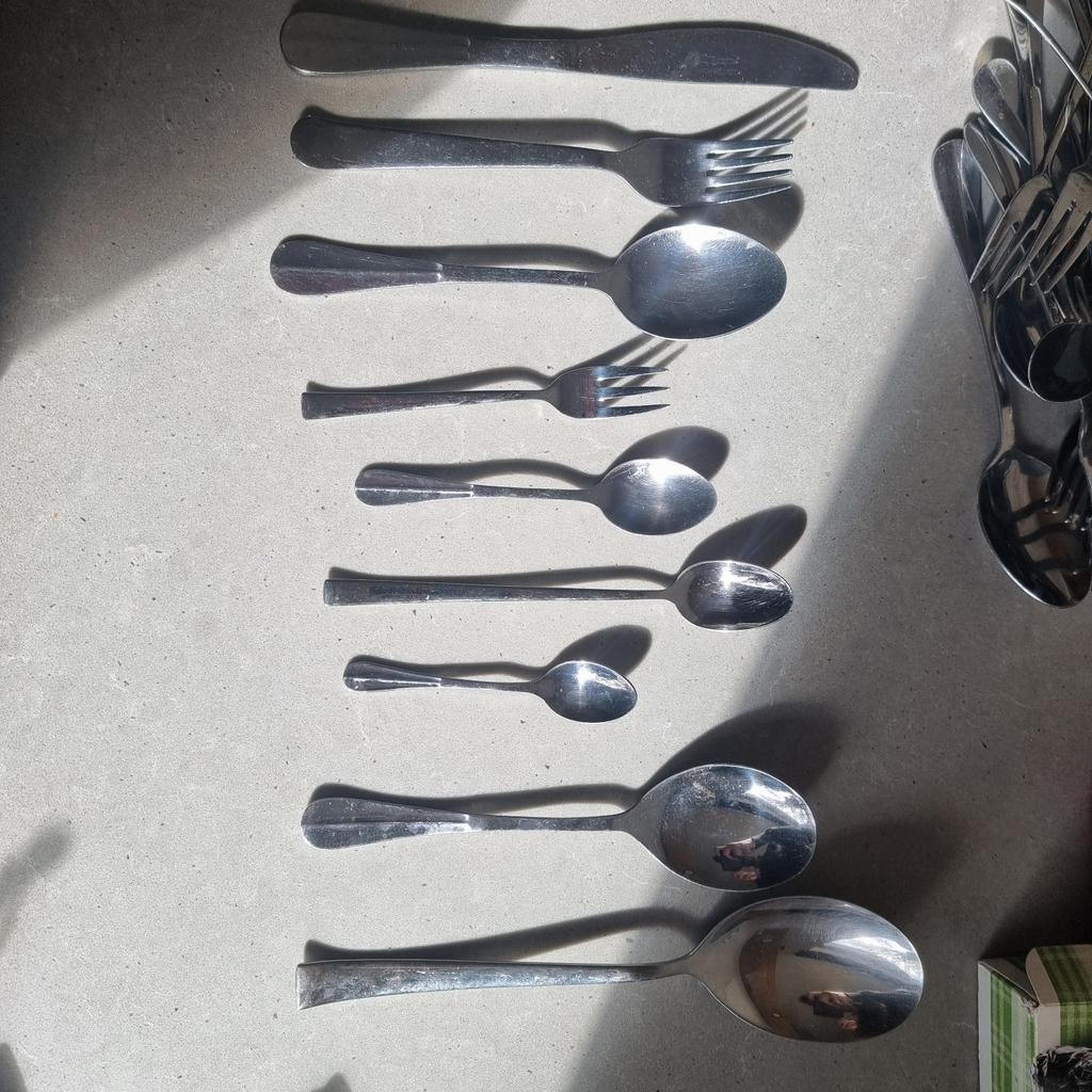 Grote Bestekset met Extra Opscheplepels en Dessertlepels, Antiek en Kunst, Antiek | Bestek, Ophalen