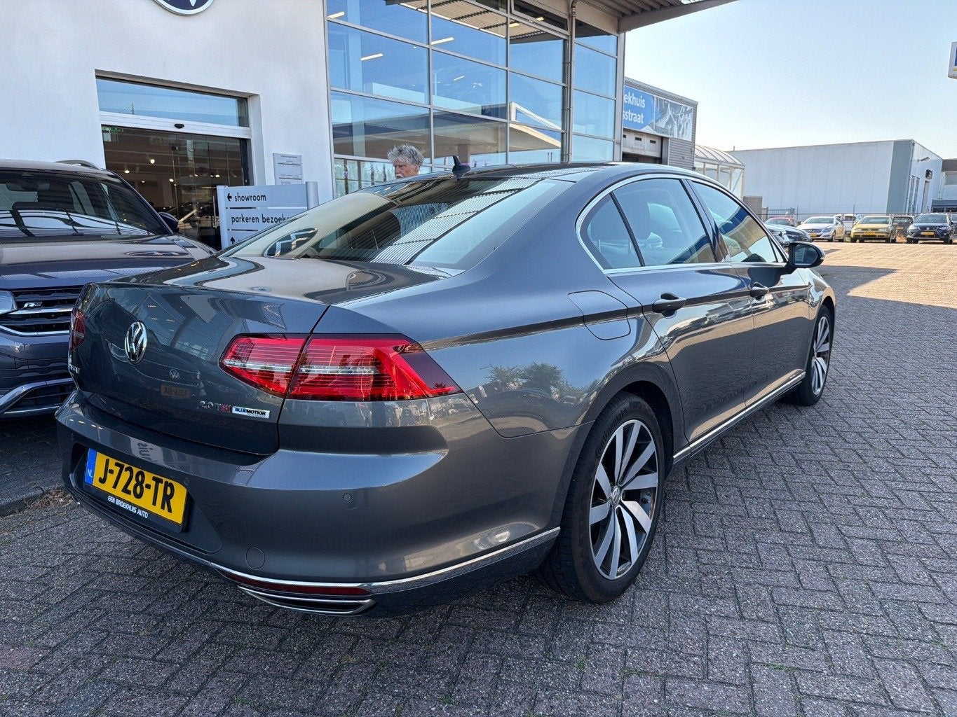 Volkswagen Passat 2.0 TSI Highline DSG, 220PK, Navi, Leder,, Gebruikt, Euro 6, 4 cilinders, Bedrijf