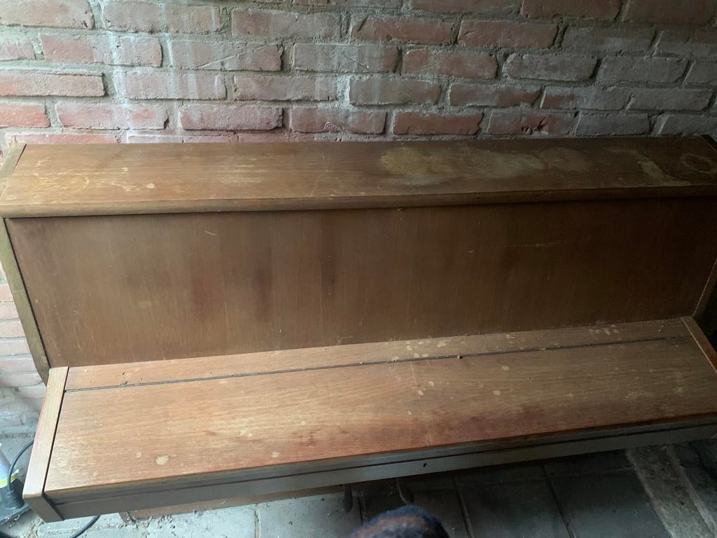 Gratis Piano, Muziek en Instrumenten, Piano's, Ophalen, Gebruikt, Bruin, Piano