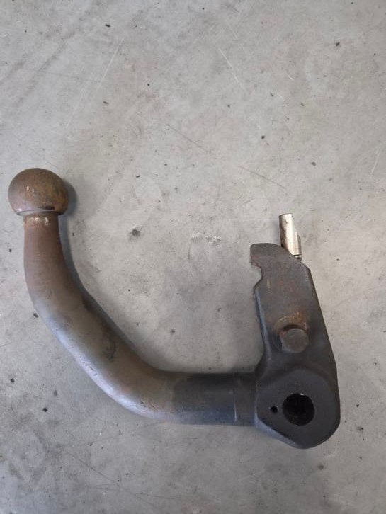 OPZOEK afneembare trekhaakkogel bosal, Auto-onderdelen, Ophalen of Verzenden