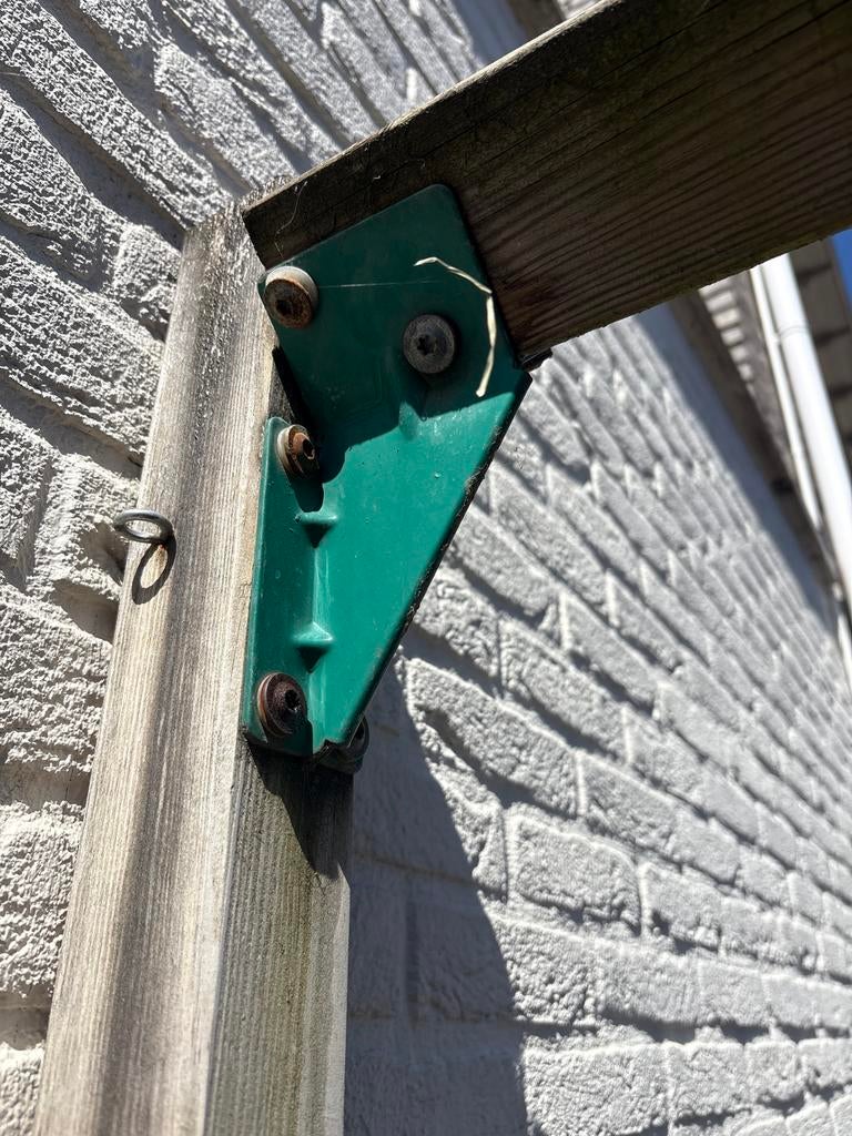 Schommel balk hoek ( zie foto) vierkante palen groen, Ophalen of Verzenden, Gebruikt, Schommel