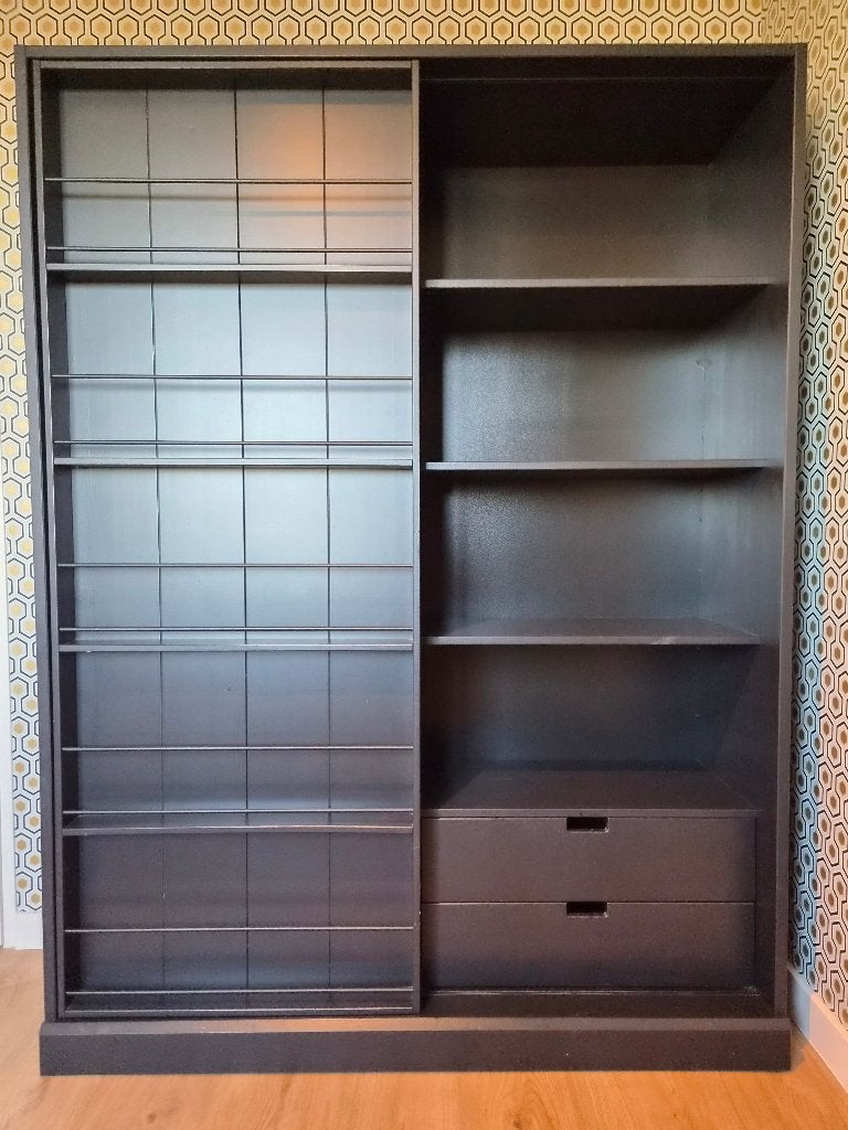 WOOOD Swing Schuifdeur Kast Zwart, Met plank(en), Gebruikt, 100 tot 150 cm, Ophalen of Verzenden