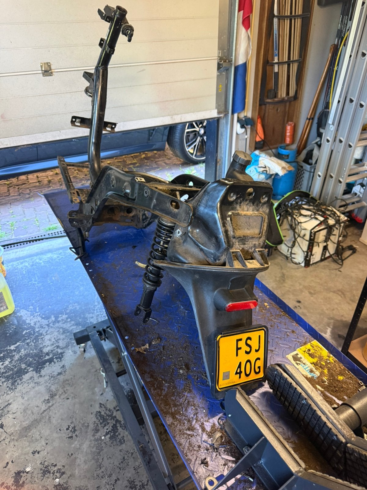 Piaggio Zip 2005 bromframe, Ophalen, Zo goed als nieuw, Frame, Piaggio