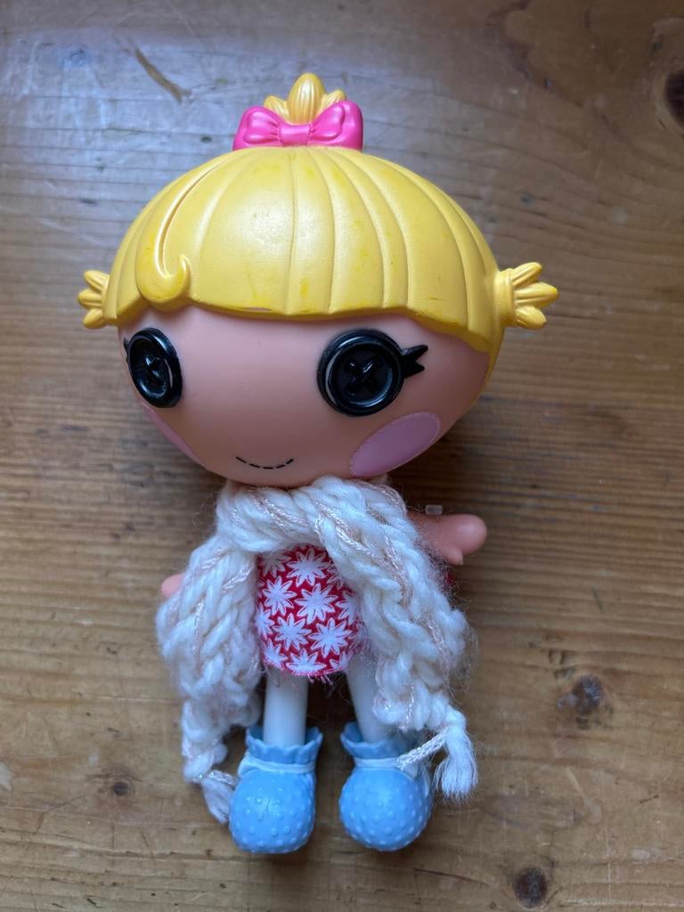 Lalaloopsy pop met geel haar en roze strik, Ophalen of Verzenden, Gebruikt, Overige typen
