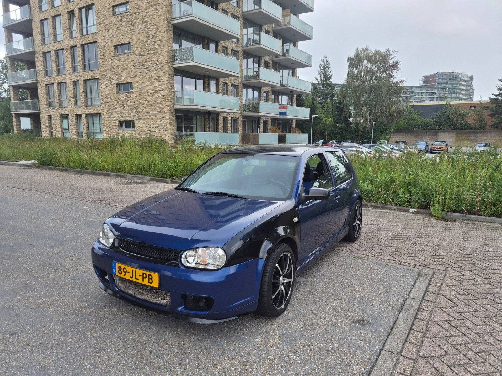 Volkswagen Golf Gti 1.8 132KW 2002 Zwart, Auto's, Voorwielaandrijving, 4 cilinders, 179 pk, Zwart