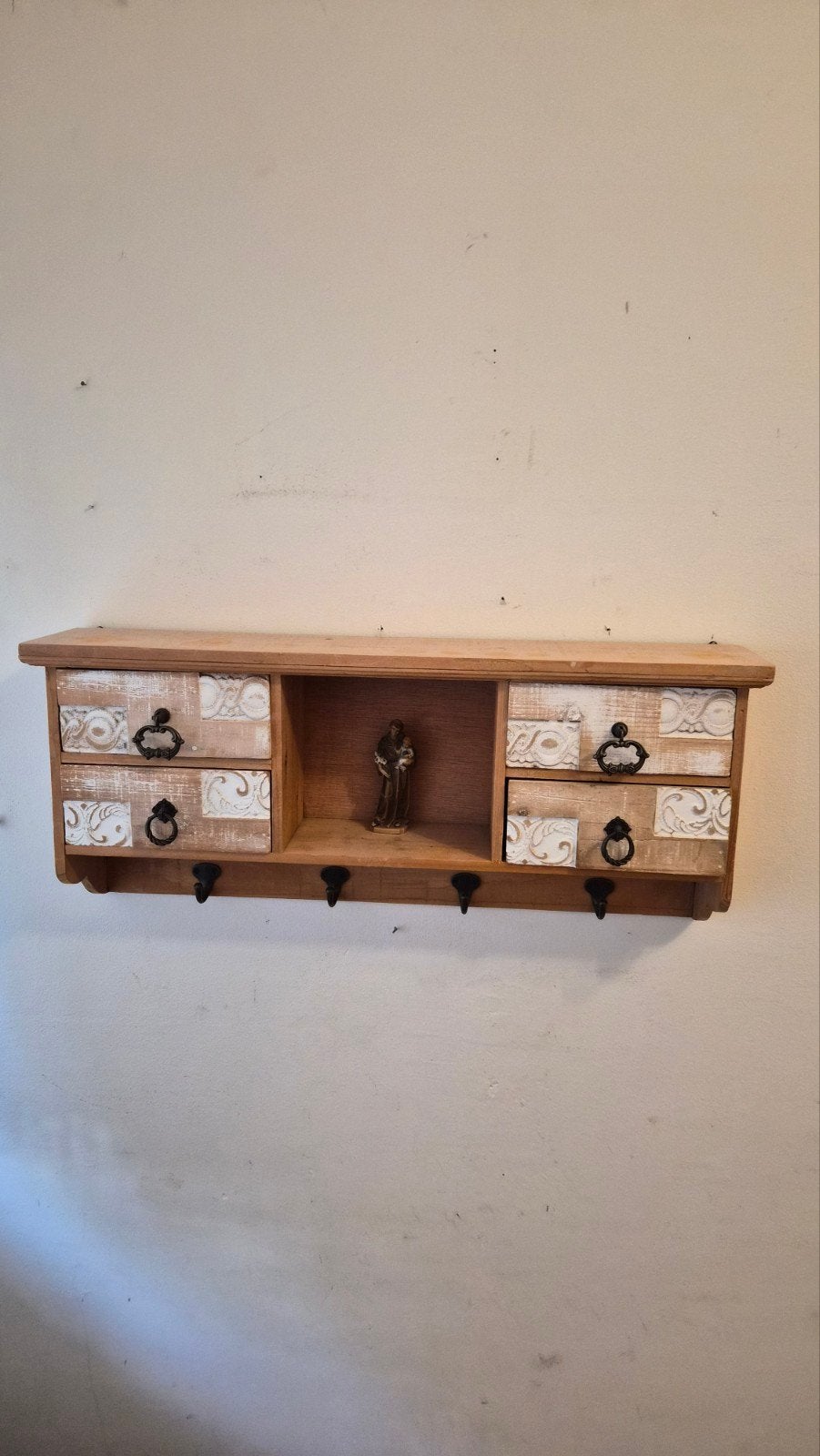 Wandplank met lades en haken - Hout, Vintage stijl, Huis en Inrichting, Gebruikt, Ophalen of Verzenden, Bruin, Vintage