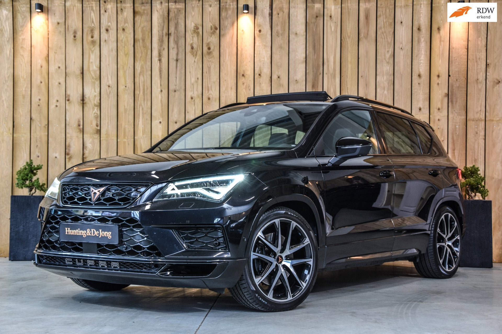 CUPRA Ateca 2.0 TSI 4DRIVE *Pano*Beats*360 Camera*Keyless*, Auto's, Automaat, Gebruikt, 4 cilinders, 1984 cc