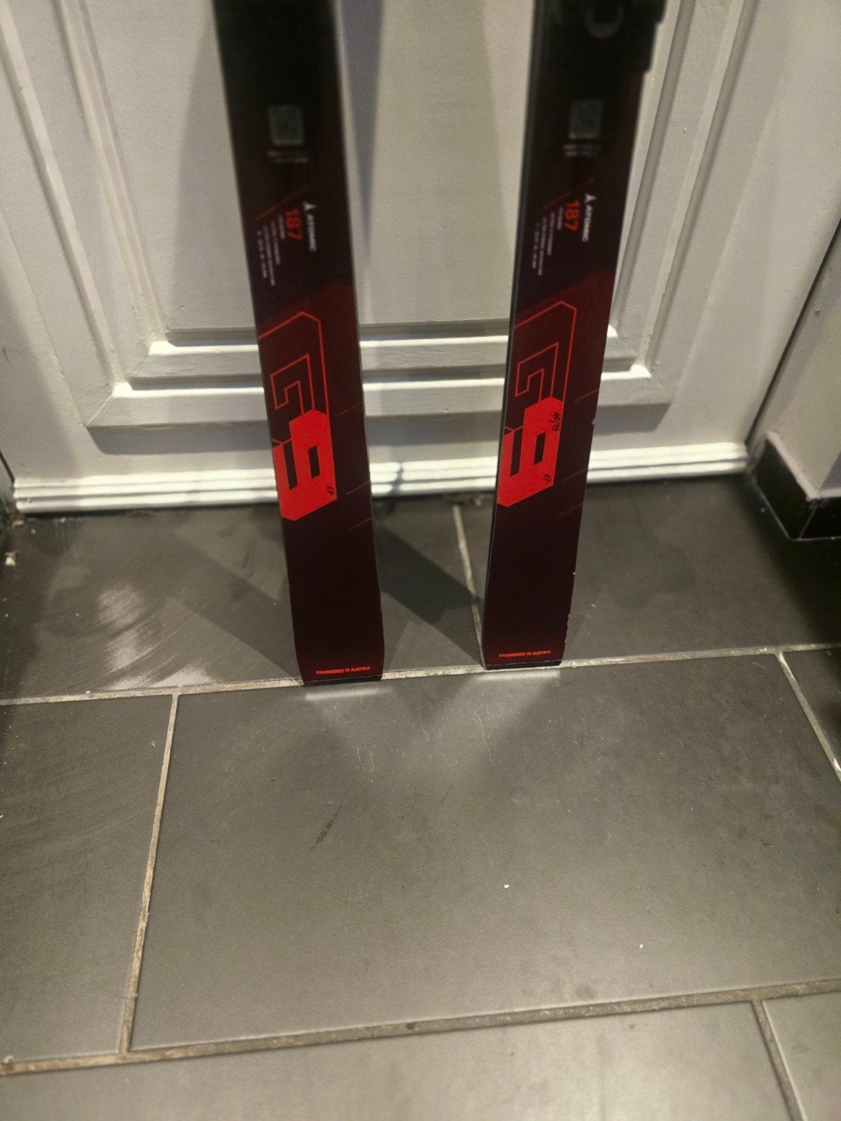 187cm FIS R26 ATOMIC REDSTER G9 REVOSHOCK, 180 cm of meer, Ophalen of Verzenden, Zo goed als nieuw, Carve