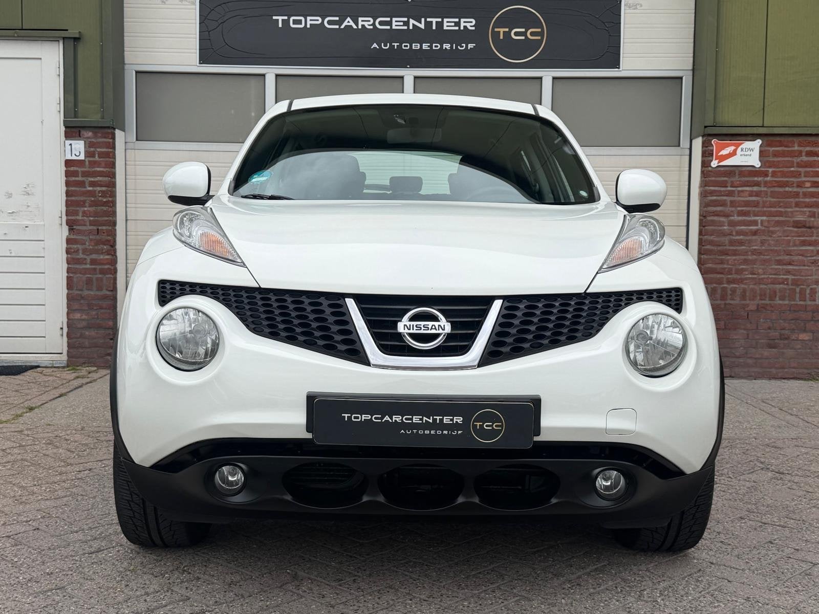 Nissan Juke 1.6 Acenta/AUTOM/CAMERA/BLUETH/CRUISE/APK/NAP, Euro 5, 4 cilinders, Wit, Origineel Nederlands