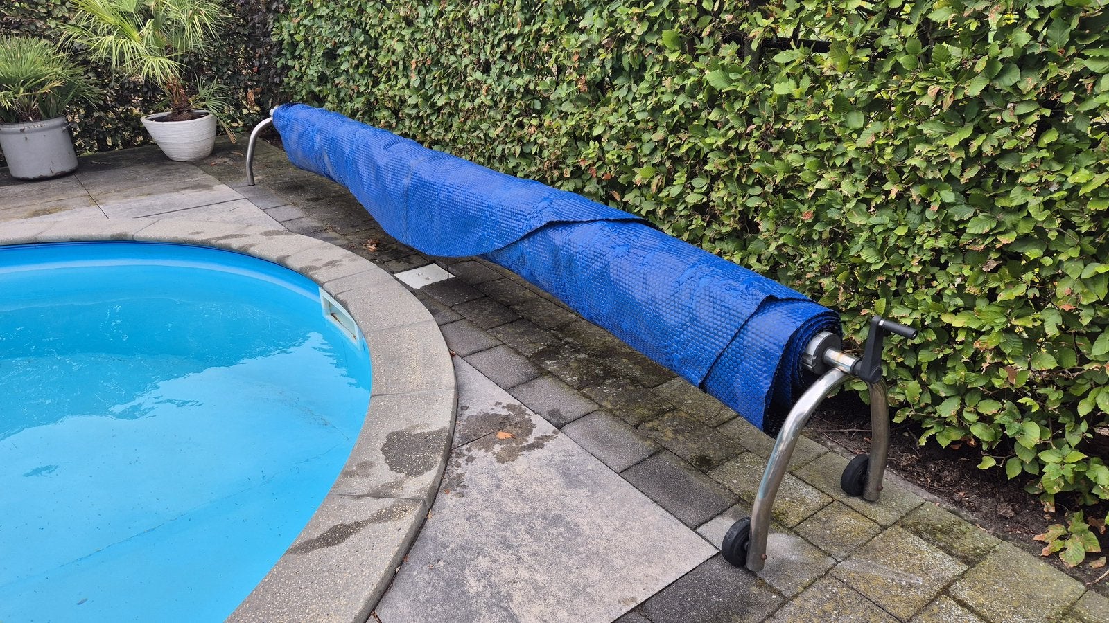 Afdekzeil & oprol systeem, Tuin en Terras, Zwembad-toebehoren, Ophalen, Zo goed als nieuw, Afdekzeil