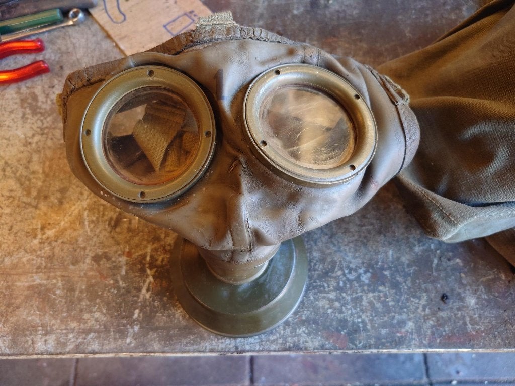 KM marine gasmasker, Verzamelen, Ophalen of Verzenden, Marine, Nederland, Embleem of Badge