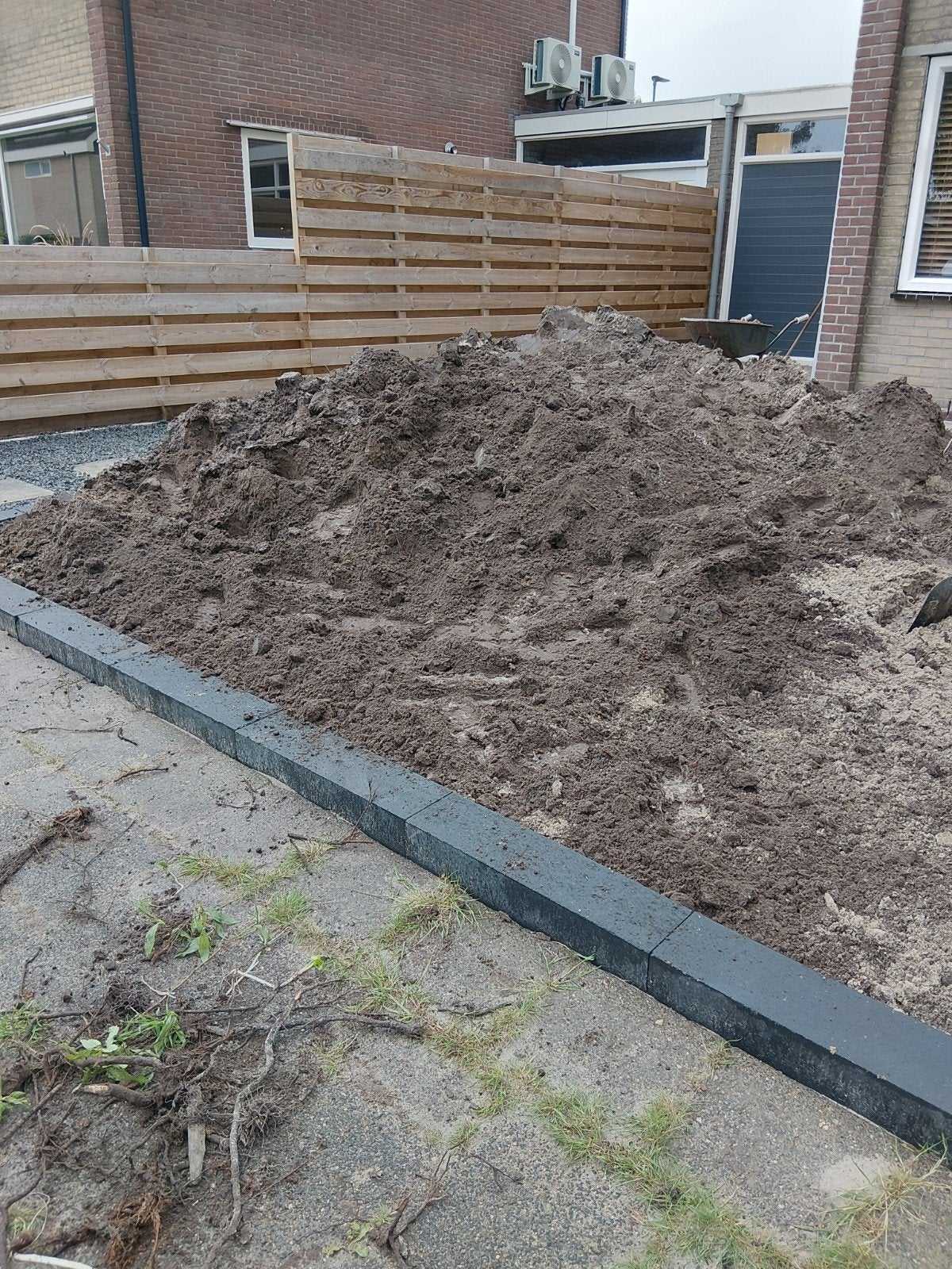 Gratis af te halen:  Tuinaarde, Tuin en Terras, Ophalen