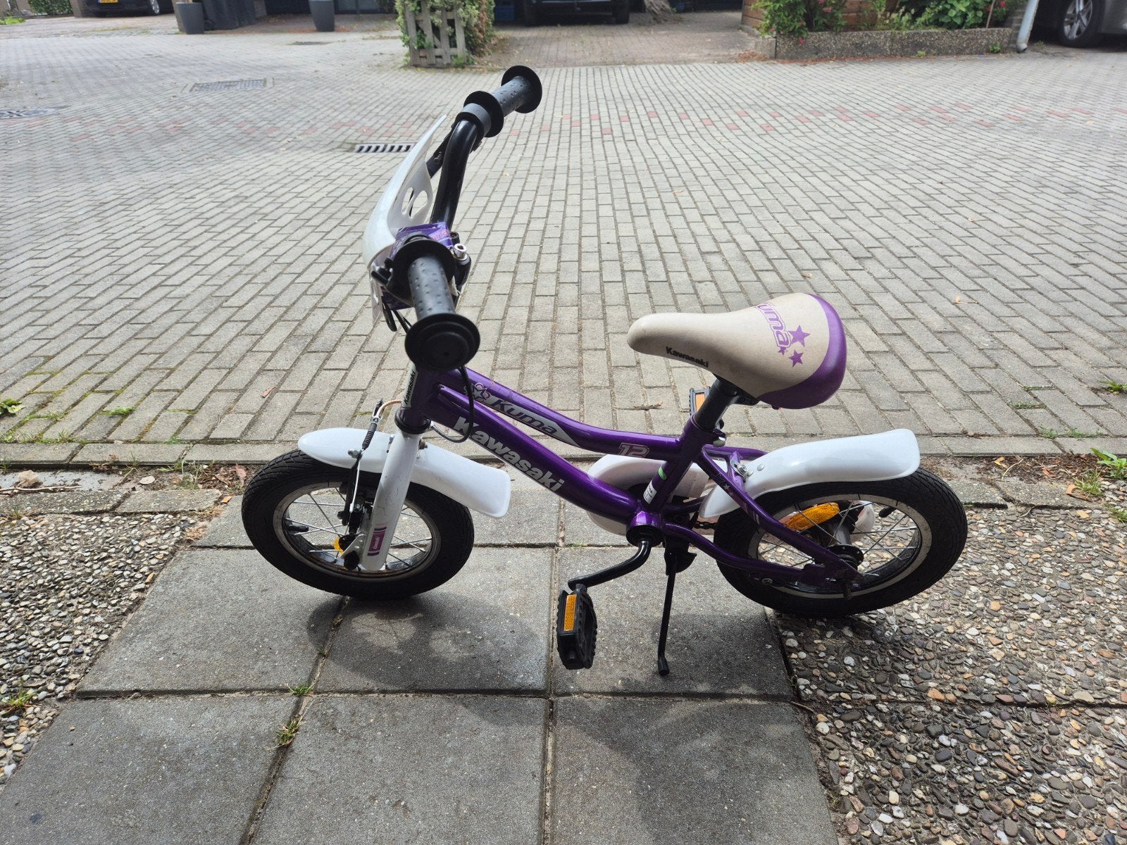 Paarse kawasaki 12" kinderfiets, Fietsen en Brommers, Fietsen | Kinderfietsjes, Ophalen, Gebruikt, Minder dan 16 inch