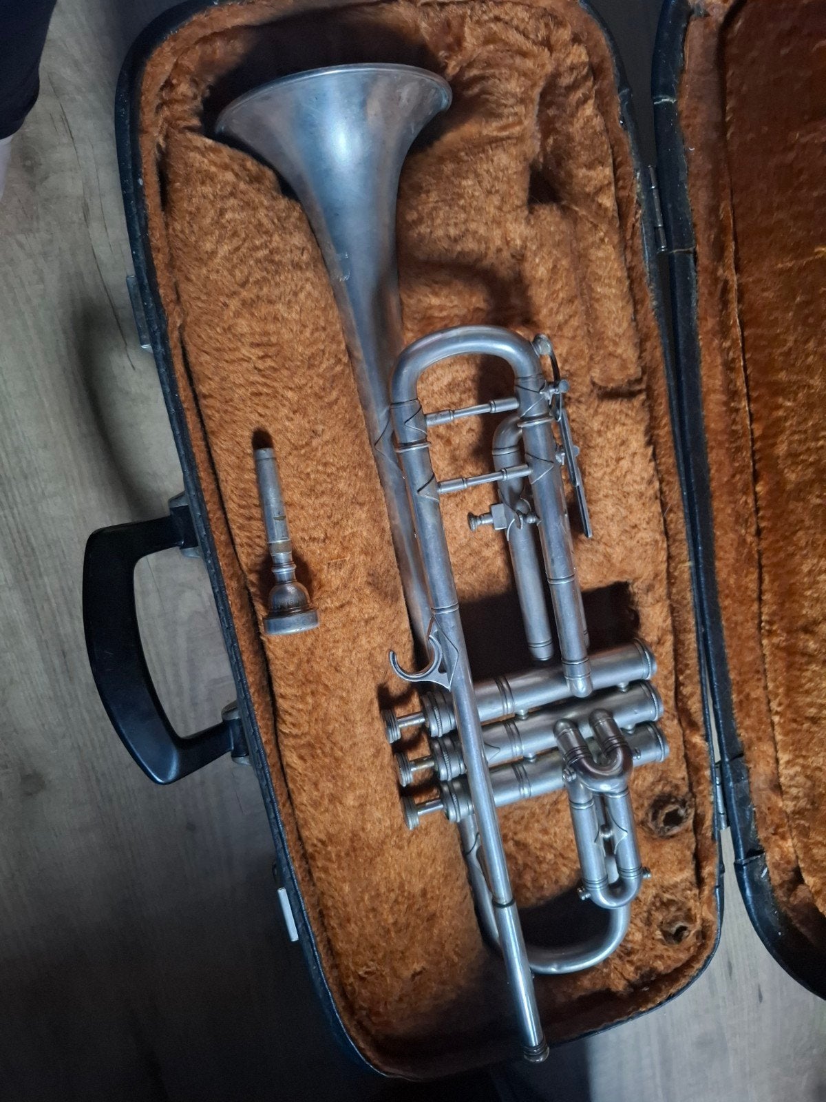 F. Besson cornet - Excellence - Made in France, Muziek en Instrumenten, Ophalen, Gebruikt, Bes-trompet, Met koffer