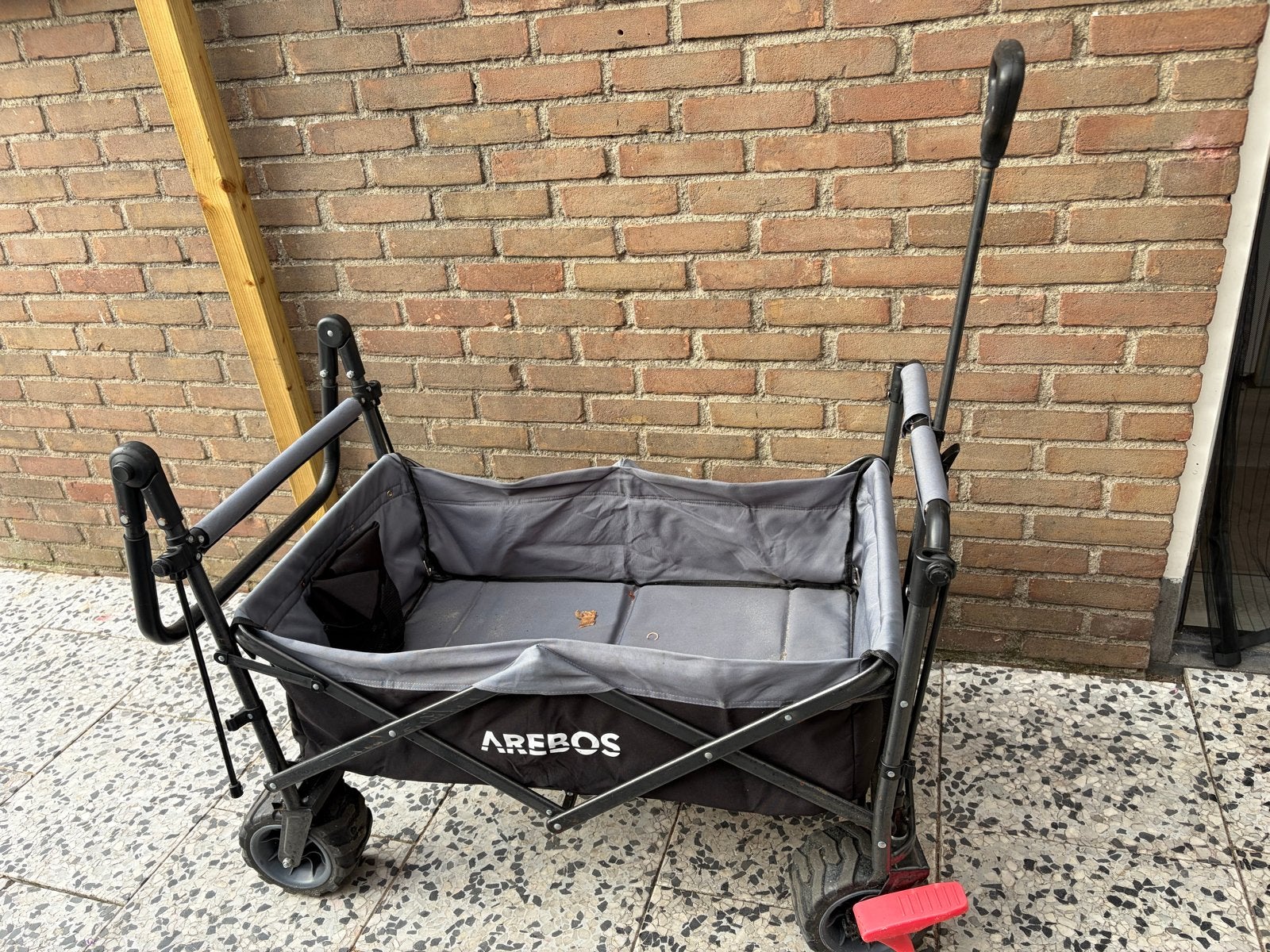 Opvouwbare bolderkar AREBOS met dakje en regenhoes, Ophalen, Opvouwbaar, Gebruikt