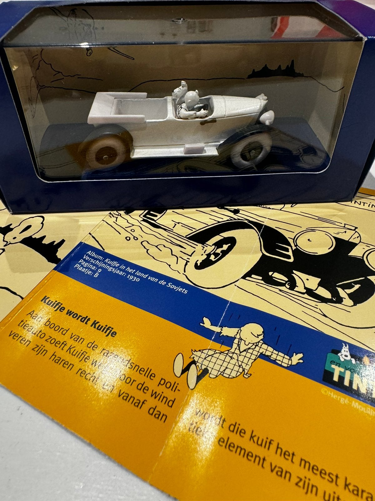 Kuifje auto 1:43 de mercedes torpedo uit land van sovjets, Ophalen of Verzenden, Kuifje, Zo goed als nieuw, Beeldje of Figuurtje