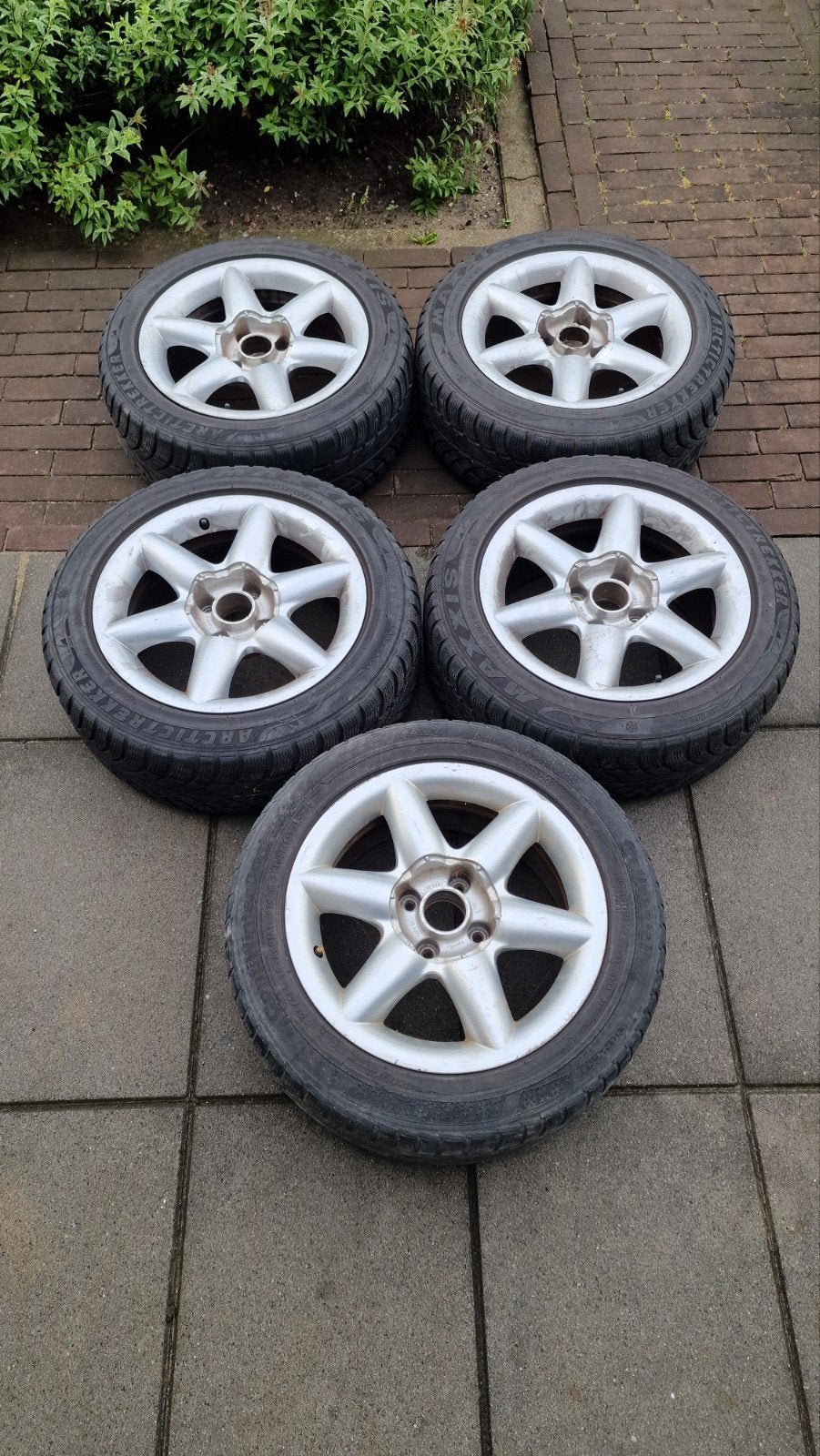 Peugeot 406 Coupé winterset 5x Starfish velgen, Gebruikt, Banden en Velgen, Personenwagen, Winterbanden