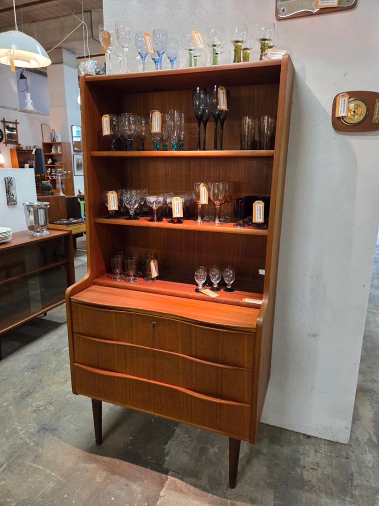 Vintage Mid-Century kast uit Denemarken, Ophalen, Gebruikt, 50 tot 100 cm, X