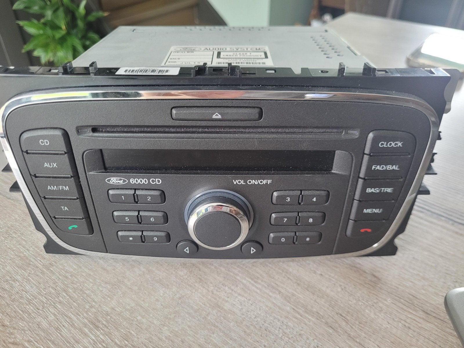 Autoradio Ford Focus 2010 met frame - Werkt perfect, Ophalen of Verzenden, Zo goed als nieuw