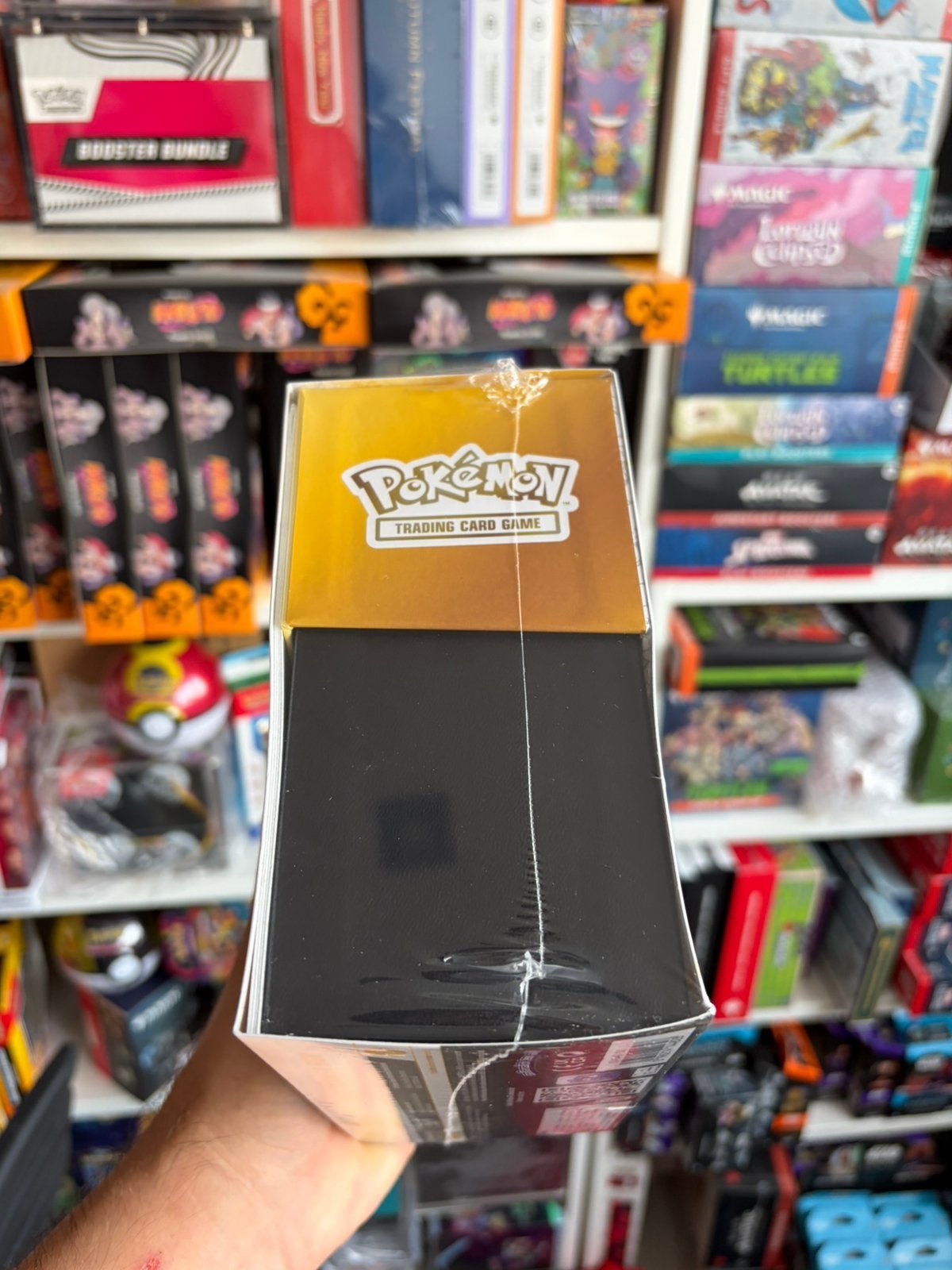 Pokémon TCG 30th Celebration Elite Trainer Box (ETB) – 2026, Ophalen of Verzenden, Zo goed als nieuw, Foil