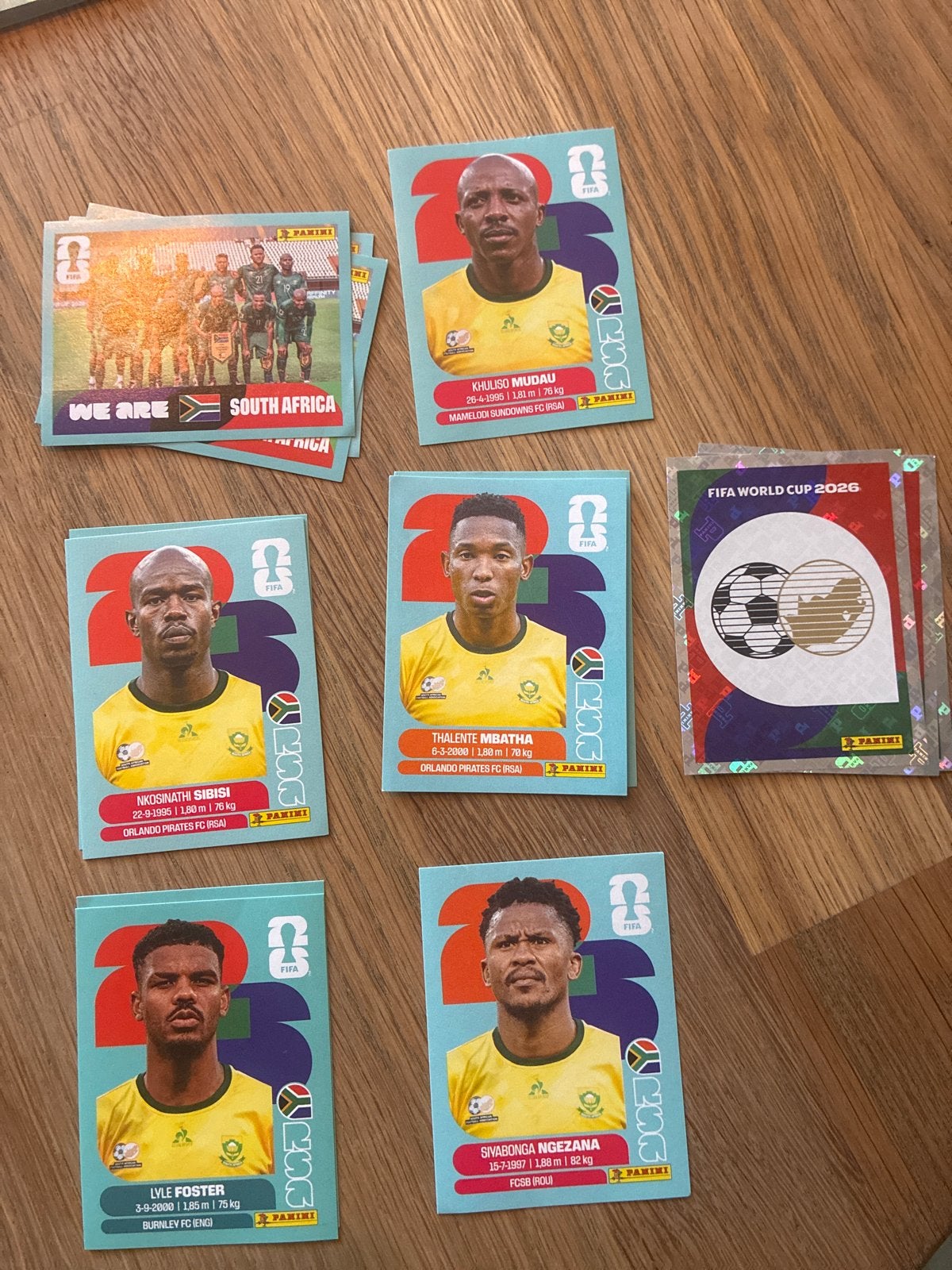Panini FIFA World Cup 2026 Voetbalplaatjes Zuid-Afrika, Verzamelen, Sportartikelen en Voetbal, Nieuw, Spelerskaart, Overige sporten