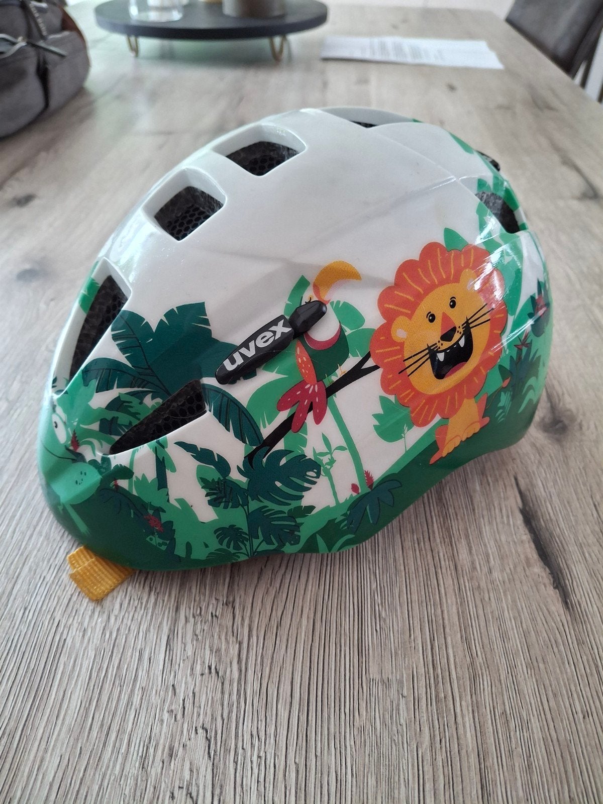 Uvex kinderfietshelm met jungleprint, maat 46-52 cm, Fietsen en Brommers, Fietsaccessoires | Fietshelmen, Ophalen of Verzenden