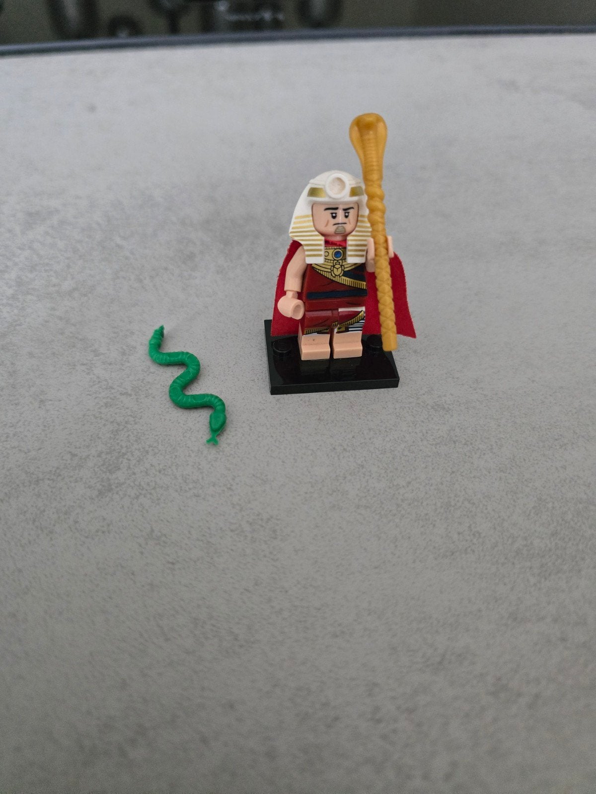 Lego koning tut Minifiguur met Slang en Staf. 71017, Lego, Ophalen of Verzenden, Zo goed als nieuw, Minifiguur