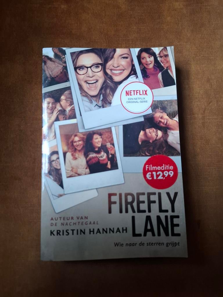 Firefly Lane - Filmeditie - Kristin Hannah, Ophalen of Verzenden, Gelezen, Kristin Hannah, Nederland
